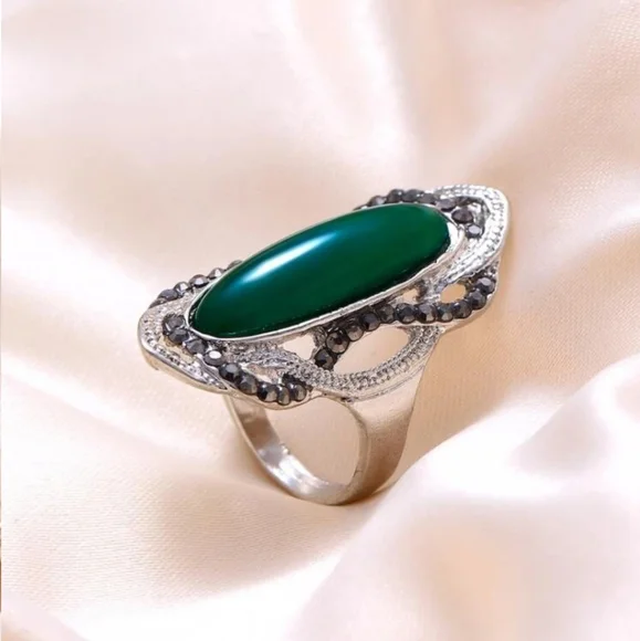RESTOCKING BOHO GIANT COCKTAIL RING INDEX RING LARGE GREEN RHINESTONE SILVER - Picture 5 of 9